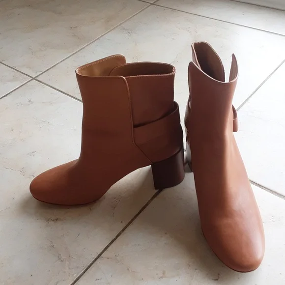 Tory Burch almost new boots - Picture 6 of 11